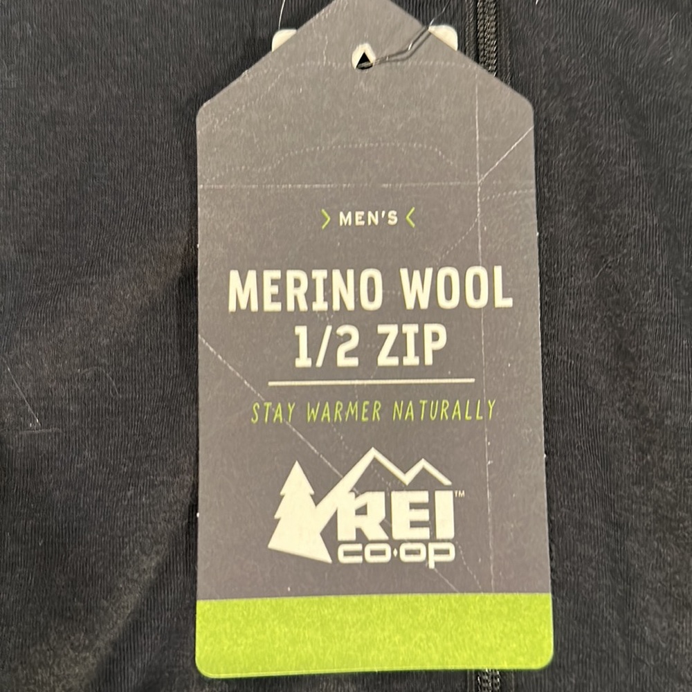 REI NWT men’s M black 100% merino wool half zip long sleeve base layer shirt